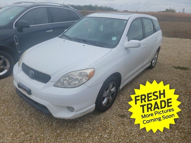 Used 2007 Toyota Matrix Standard with VIN 2T1KR32E77C680598 for sale in Charles City, IA